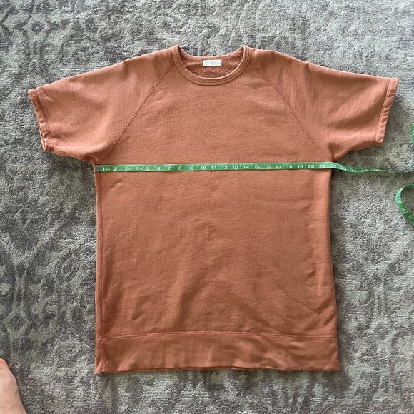 W—Co. Short-Sleeve Sweatshirt - Picture 7 of 9